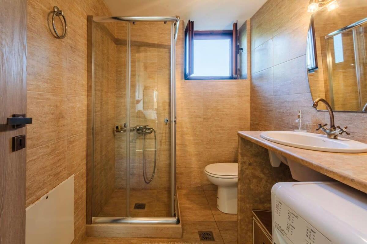 Mani Panoramic Seaviews - Luxury Summer Haven Levktron Екстер'єр фото